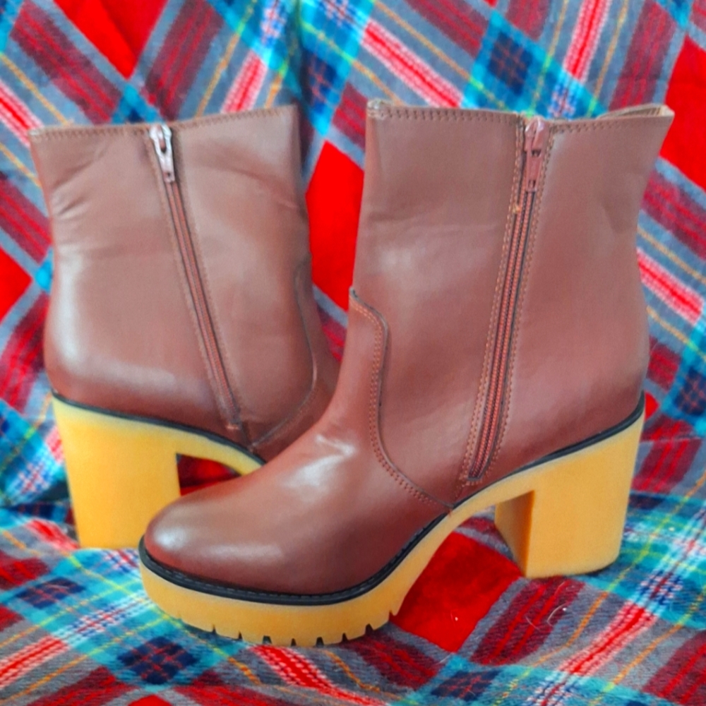 Women Boots